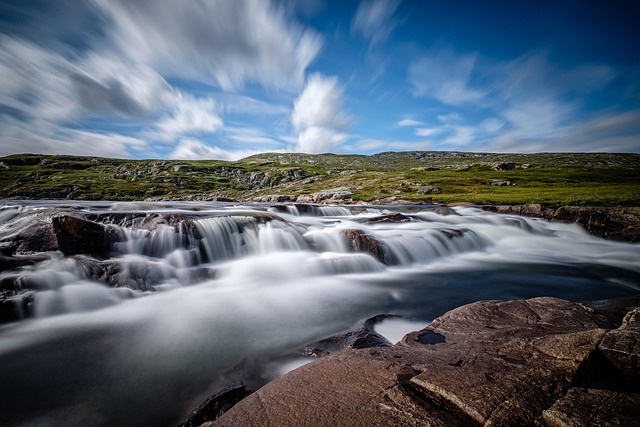 water-640x480-64268356.jpeg