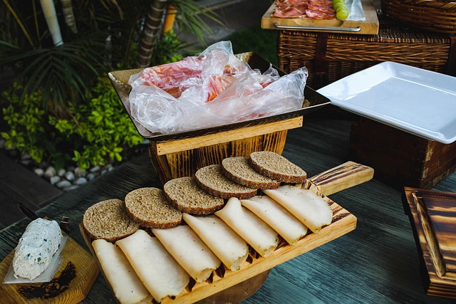 angel food cake pans