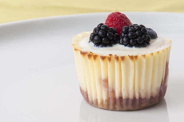 angel food cake pans