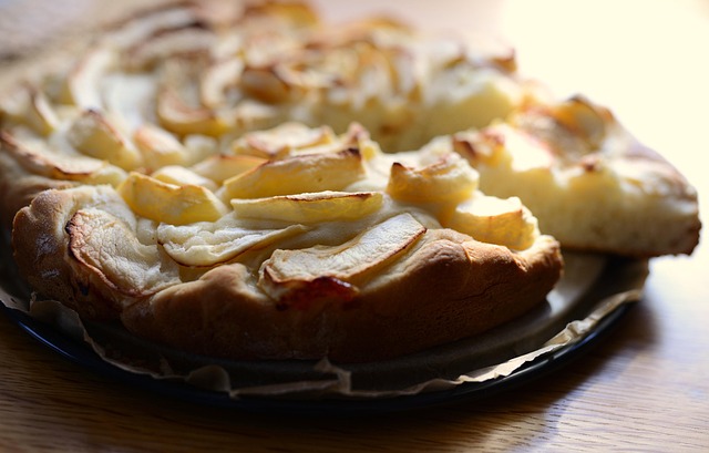 angel food cake pans