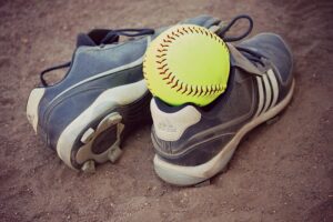 baseball-equipment-640x480-22995607.jpeg
