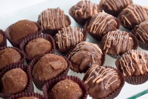 chocolate-molds-640x480-21118840.jpeg
