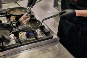 crepe-pans-640x480-30677513.jpeg