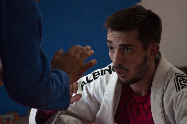 jiu-jitsu-uniforms-640x480-17409639.jpeg