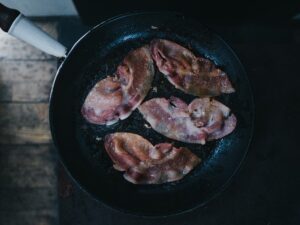omelet-pans-640x480-83913903.jpeg
