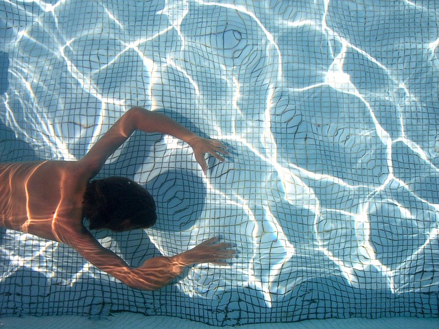 swimming-equipment-640x480-99514386.jpeg