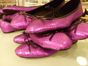 womens-exotic-apparel-640x480-40244059.jpeg