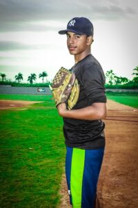 baseball-equipment-640x480-88412331.jpeg
