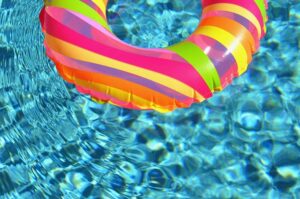 swimming-equipment-640x480-33816568.jpeg